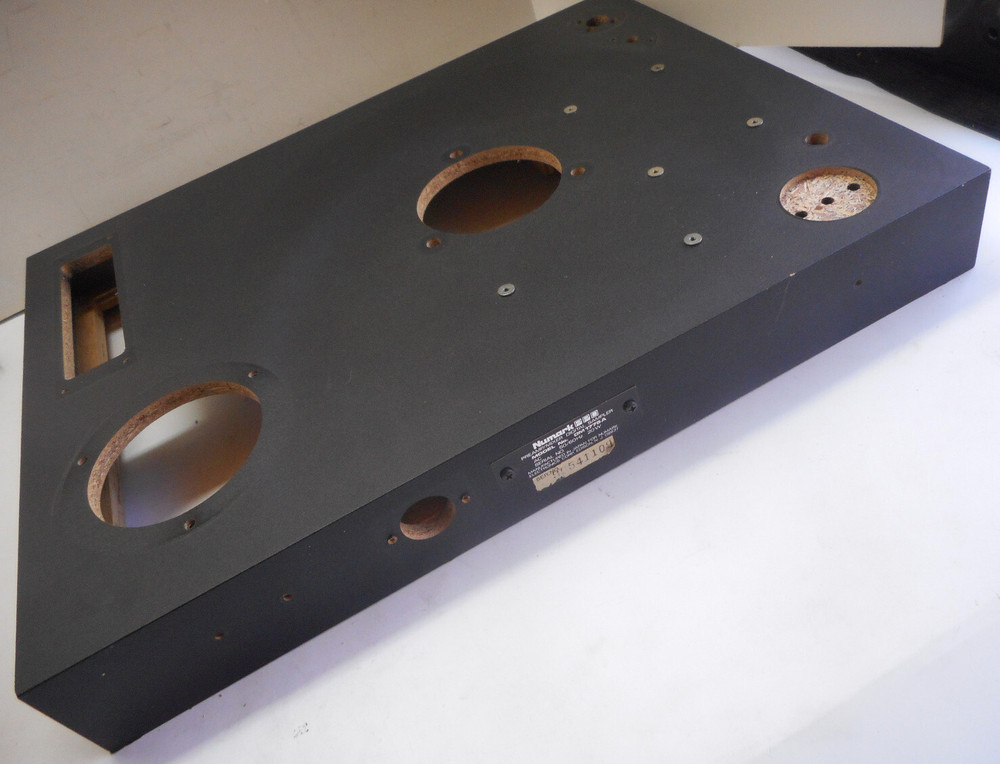 NUMARK TURNTABLE TT1400 - PLINTH - PARTING OUT