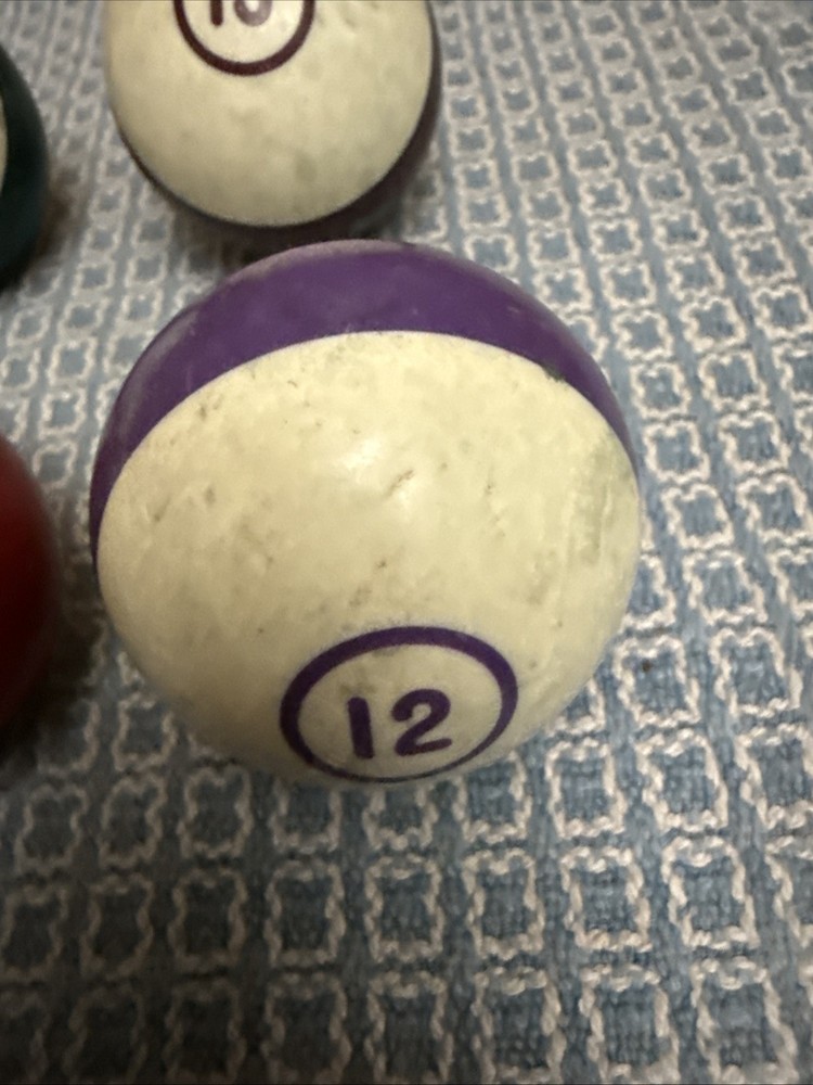 Vintage Billiards 2.1” Pool Balls Single Ring
