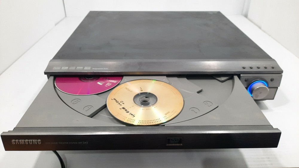 Samsung ht-sk5 / 5 cd changer Amplifier/ Tested