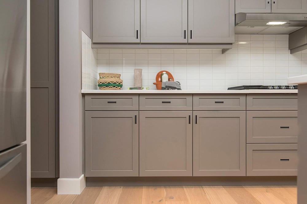 10 Pack Solid 3-3/4 Inch Kitchen Square Cabinet Handles Matte Black Pulls Dra...