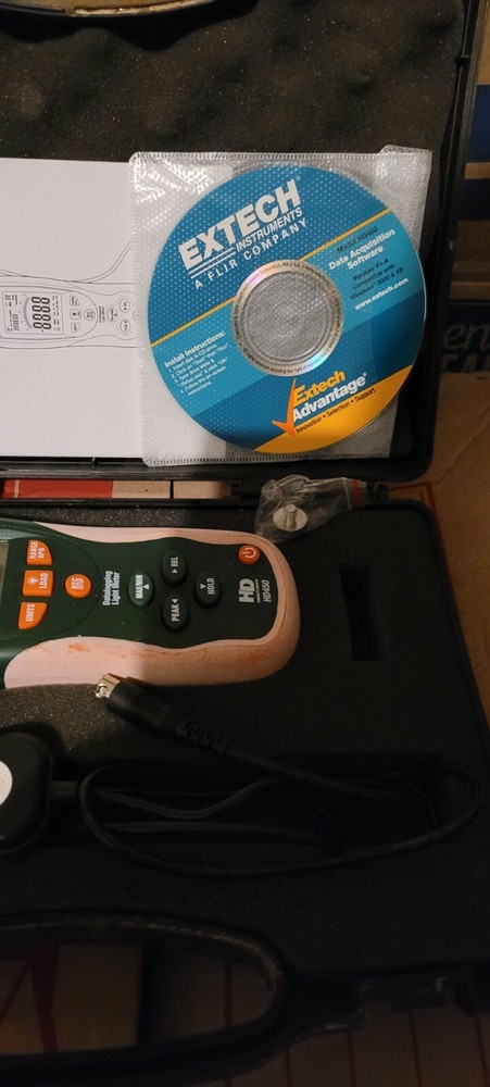 Extech Instruments HD450 Datalogging Light Meter W/ Light Sensor