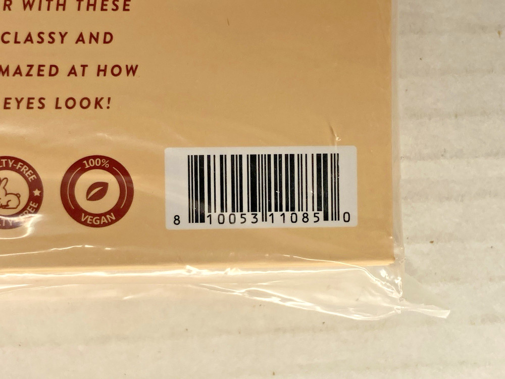 BK Beauty x Risa Does Makeup False EyeLashes Martini NEW