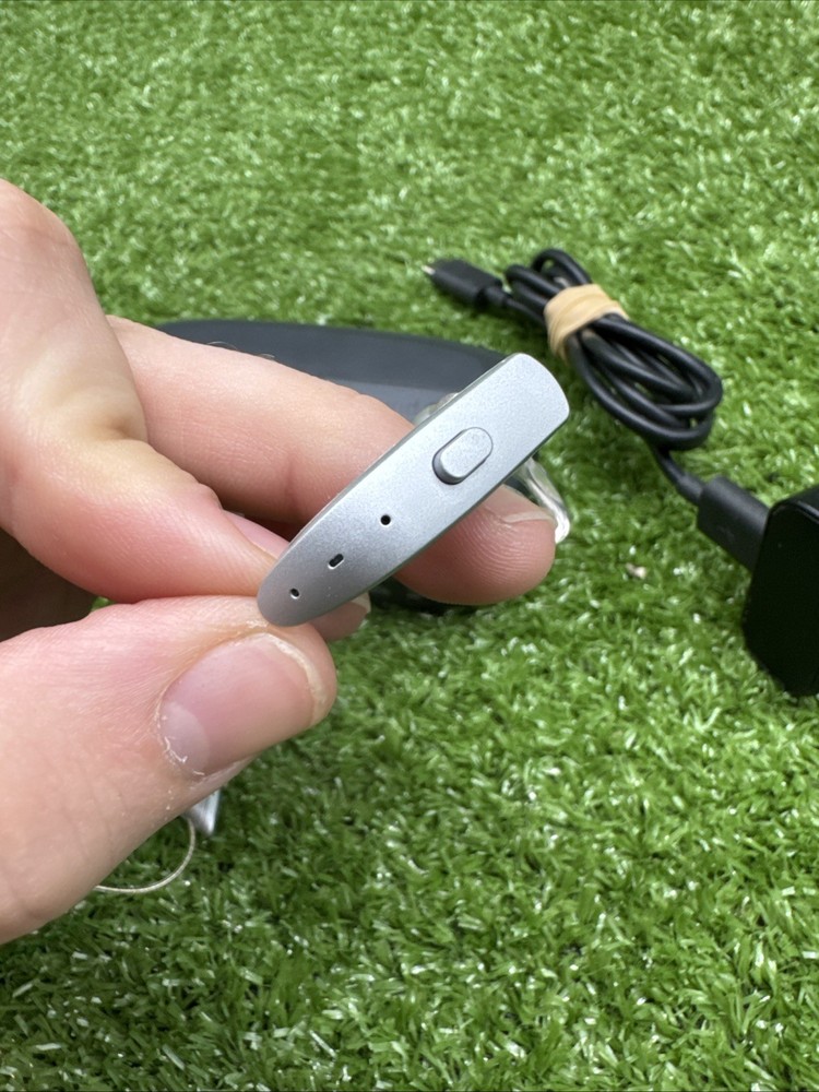 ReSound RT561-DRWC & C-2 Charging Case Hearing Aids. d3