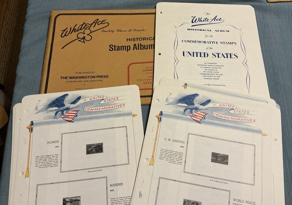 White Ace Stamp Album Pages For US Commemrative Plate Blocks Released In 1975