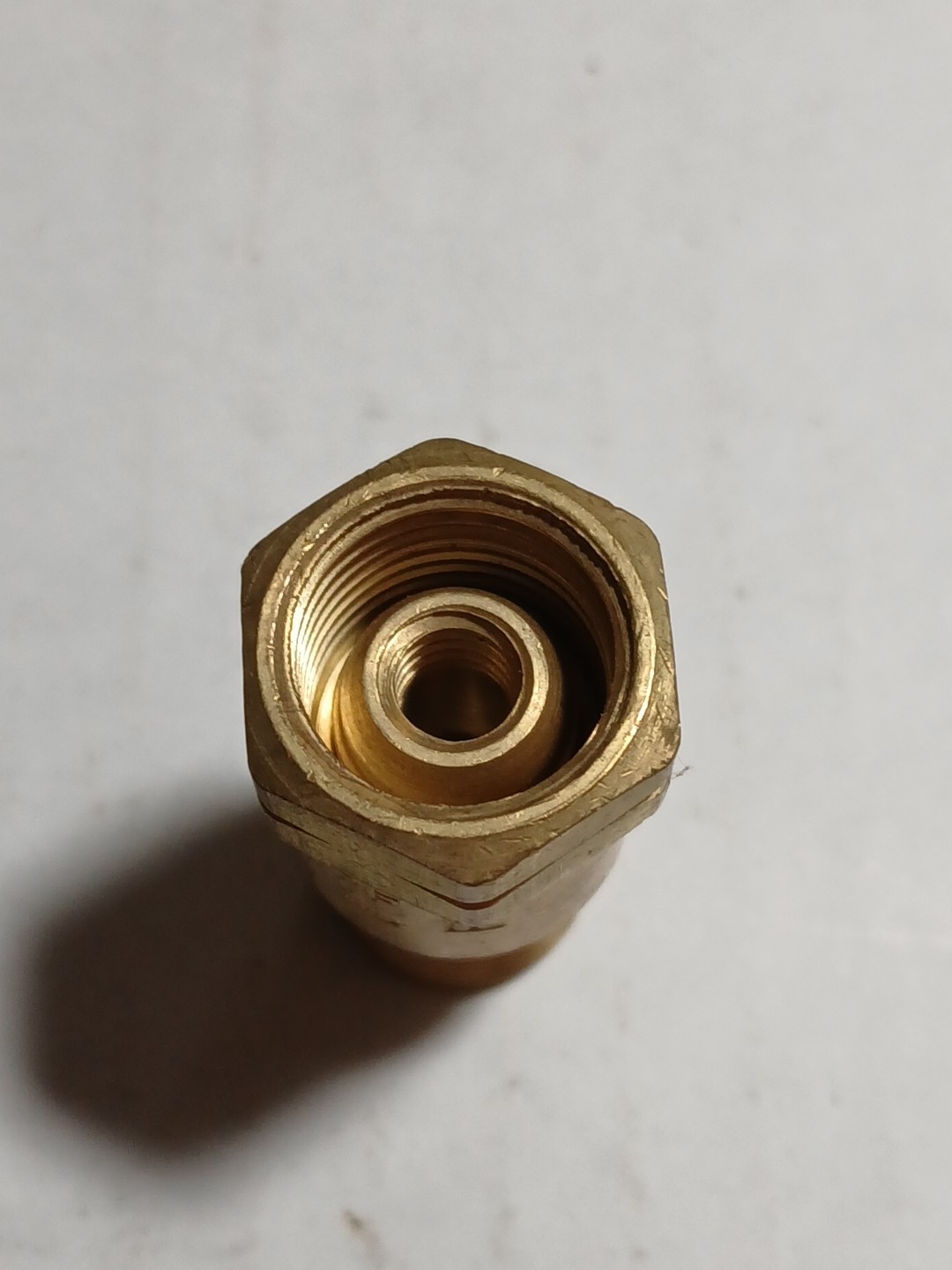 VICTOR CRF BACK PRESSURE CHECK VALVE 182101 MODEL 0690-0035 200 PSIG NEW