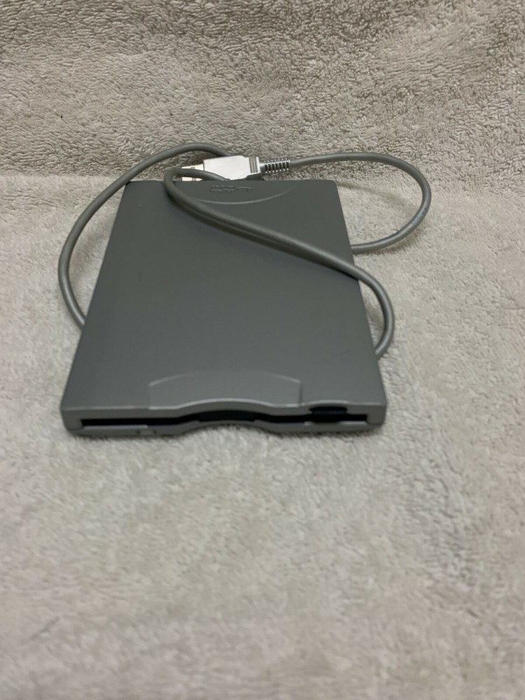 SmartDisk External Floppy Drive FDUSB-TM2 Mitsumi Model # D353FUE