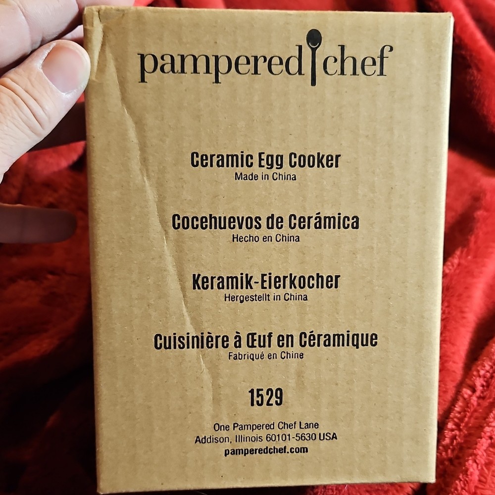 Pampered Chef Ceramic Egg Cooker White 1529 Ceramic Kitchen Gadget