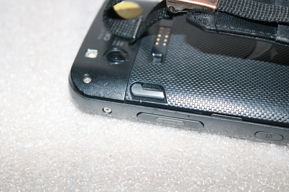 BLUEBIRD EF500 Wireless Handheld Android Mobile Computer 2D Barcode Scanner.