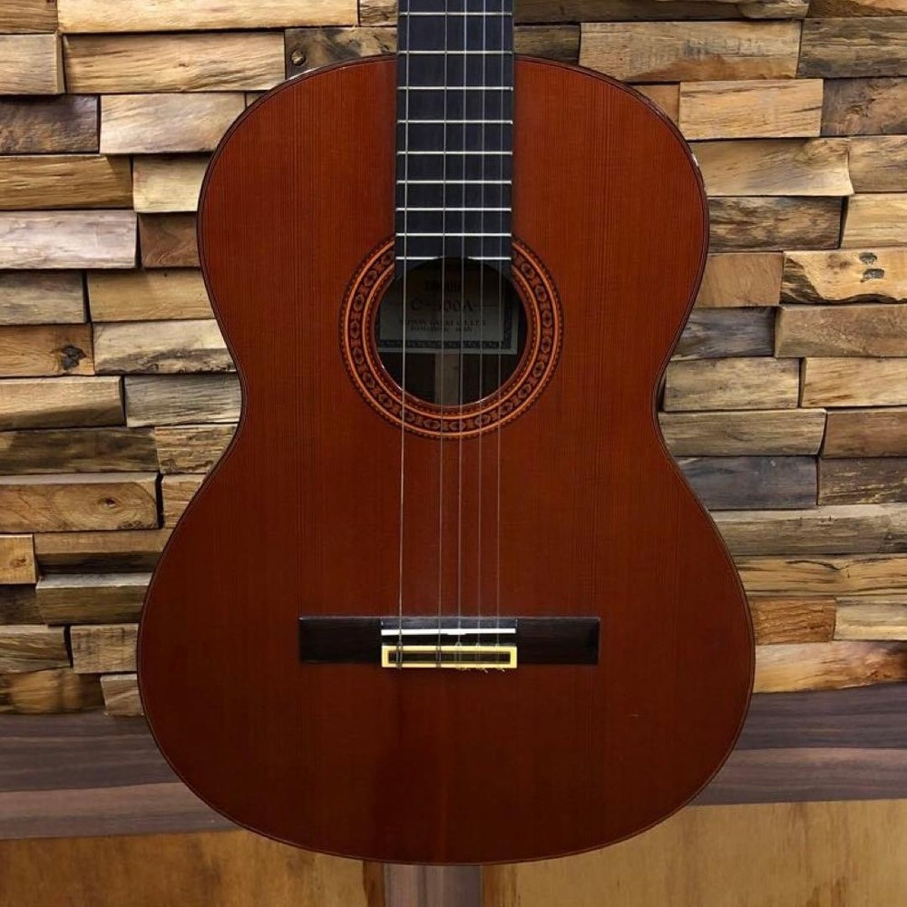 YAMAHA C-300A Classical Guitar MIJ Solid Cedar Top Used From Japan