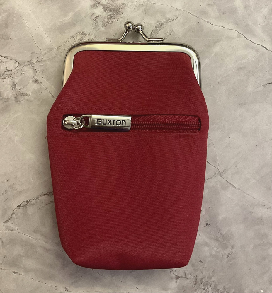 Buxton Snap Metal Frame Red Nylon Cigarette Case
