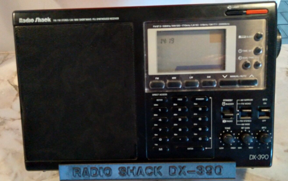 Radio Shack DX-390 Table Top Stand