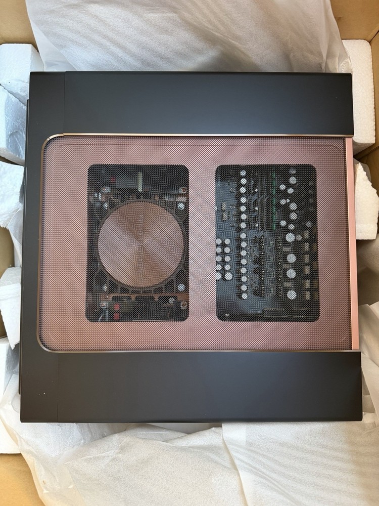 Marantz MODEL 10 Reference Integrated Amplifier (Open Box)