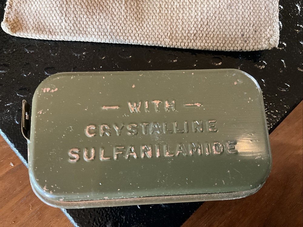 Carlisle WW2 Bandage Tin First Aid Pouch Dated 1942 With Unopened Bandage
