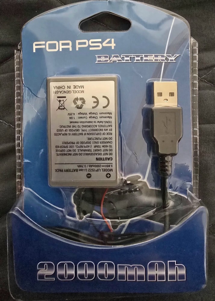 2000mAh Rechargeable Replacement Battery Pack for PlayStation 4 PS4 Controller