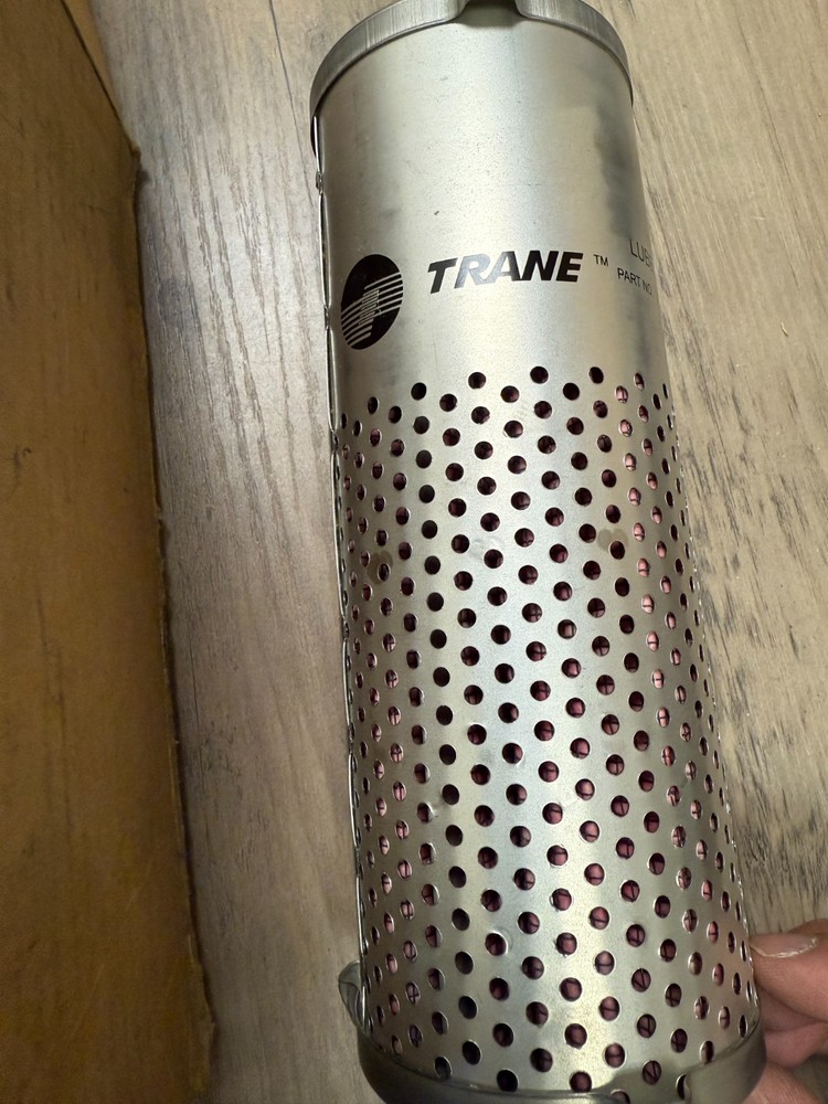 TRANE OIL FILTER ELEMENT P/N: FLR00779