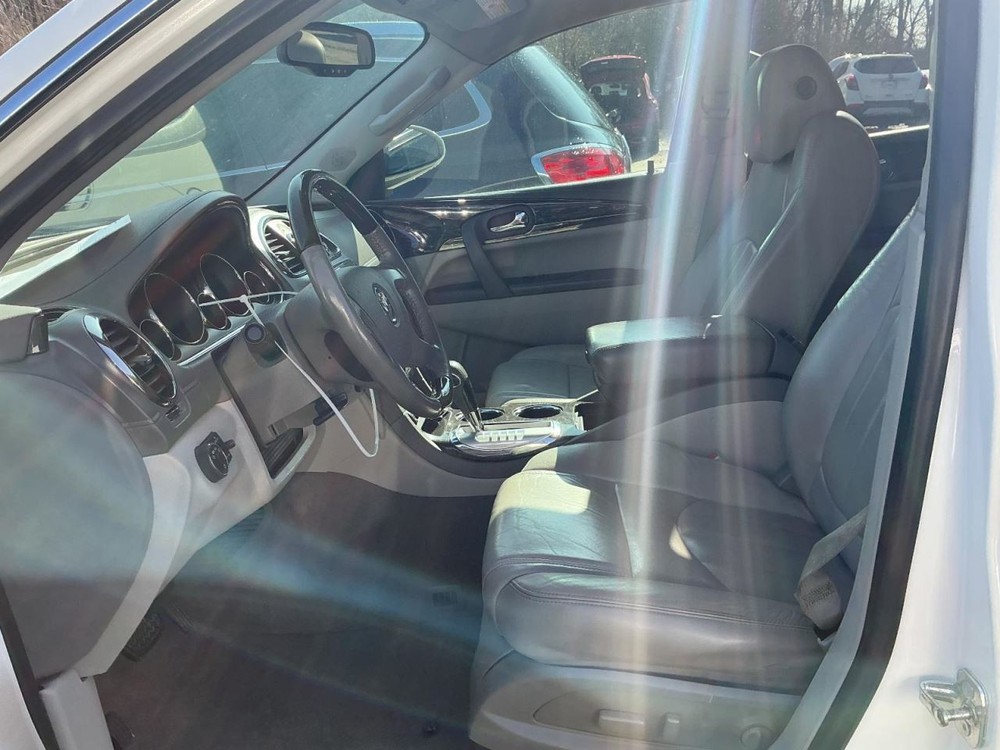 ENCLAVE 2013 Glove Box 4975558