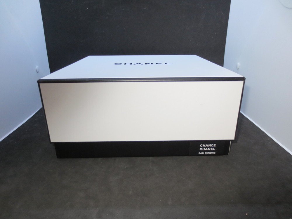 Authentic Chanel Medium Rectangular Empty Gift / Storage Box 8.75" x 8.75" x 4”