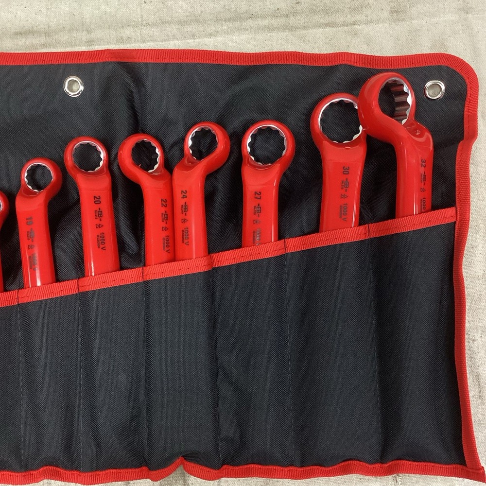 WIHA 32801 Master Tool Set Insulated 111Pcs Rolling Tool Case