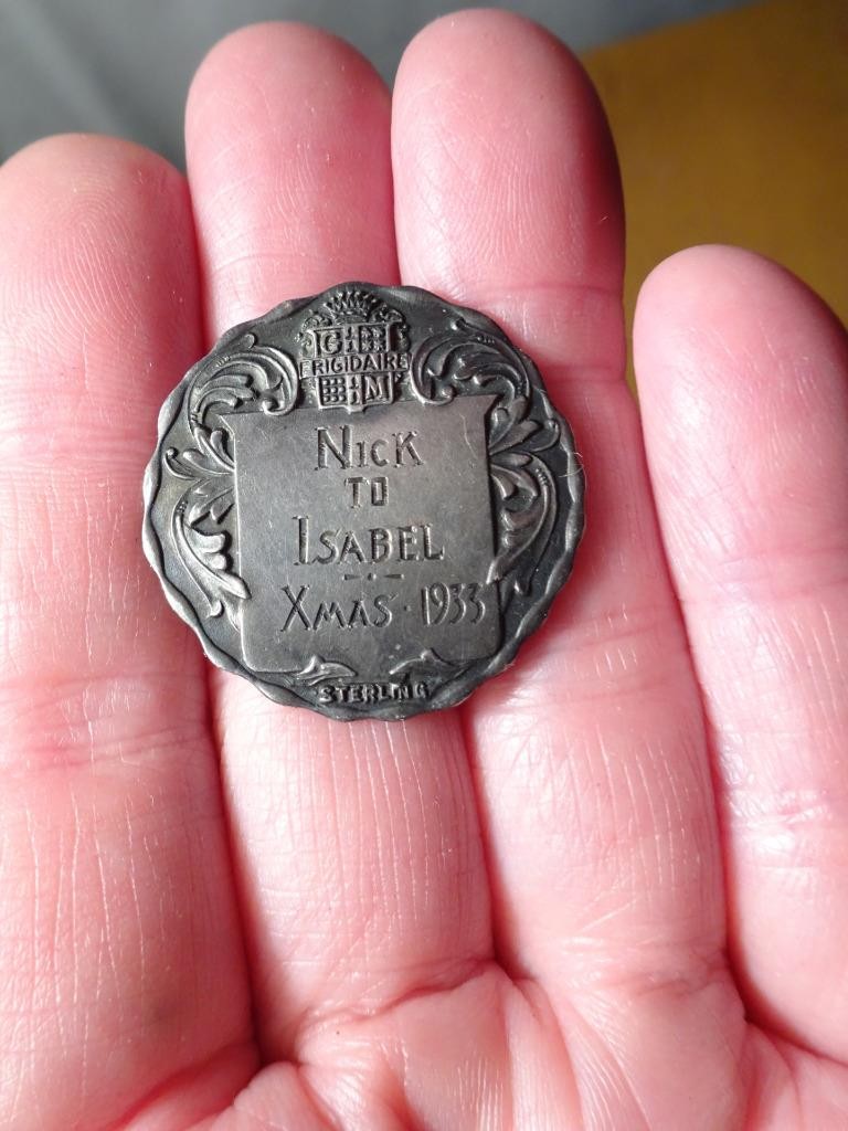 1933 ADVERTISING GM FRIGIDAIRE XMAS CHRISTMAS STERLING LOVE TOKEN MEDAL VG