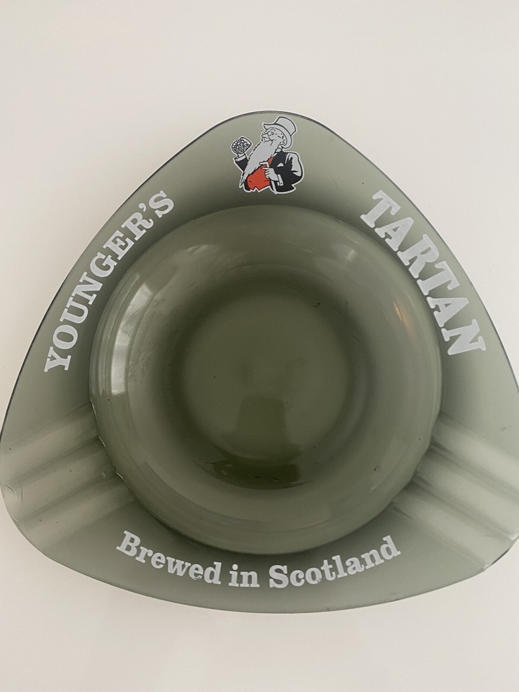 BIN YOUNGER'S TARTAN TRIANGULAR PROMOTIONAL ASH TRAY