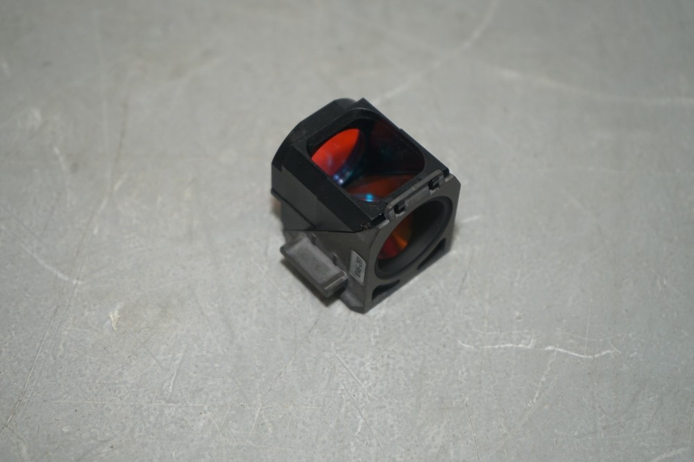 ^ Zeiss Microscope Reflector Module FL Filter #15 488015 1064-281