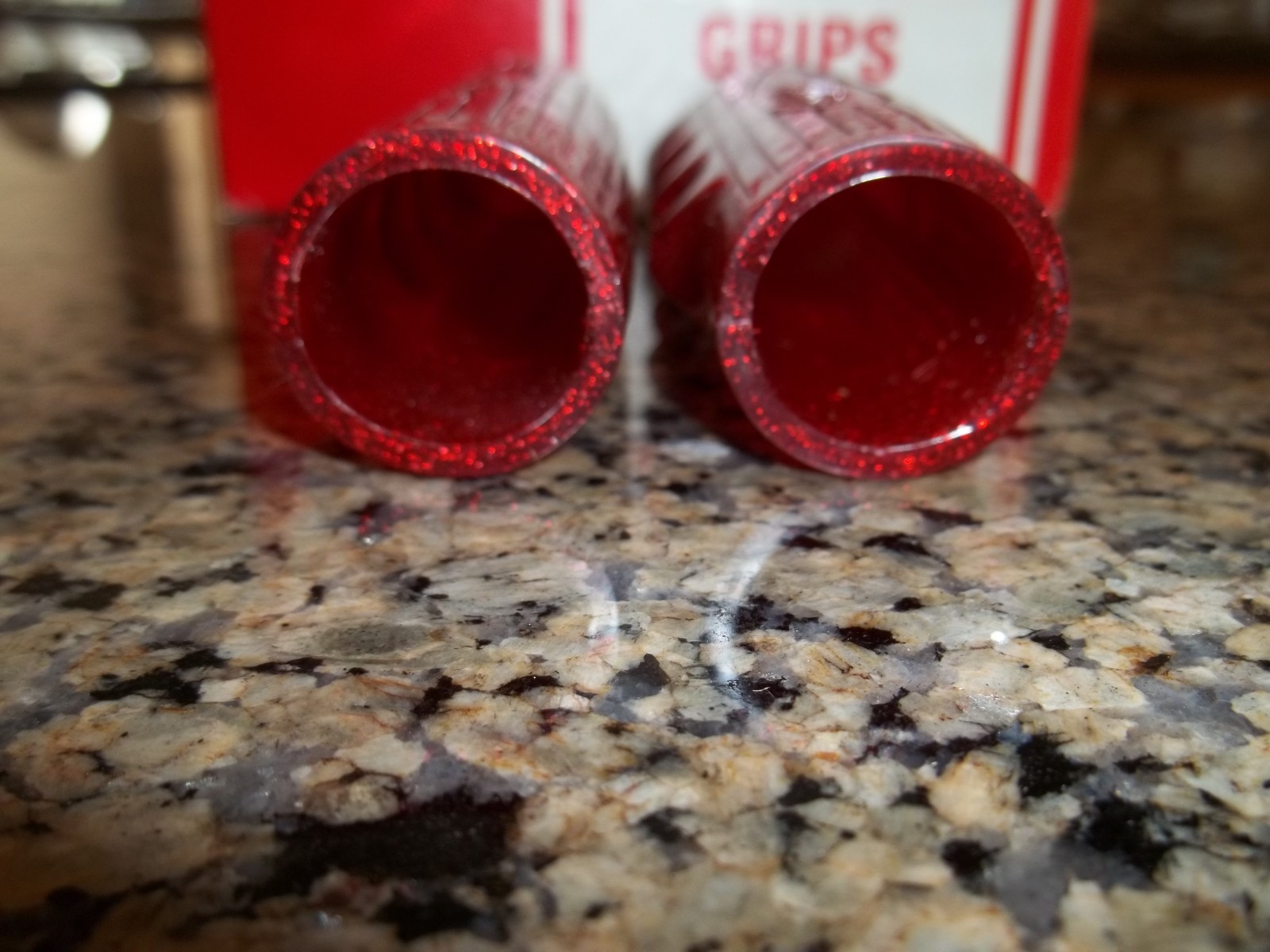 Schwinn Stingray NOS Apple Krate Bicycle Handlebar Grips Red Originals