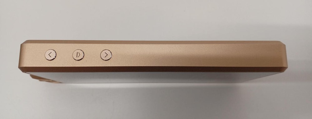 Audio Player Model QP2R QUESTYLE