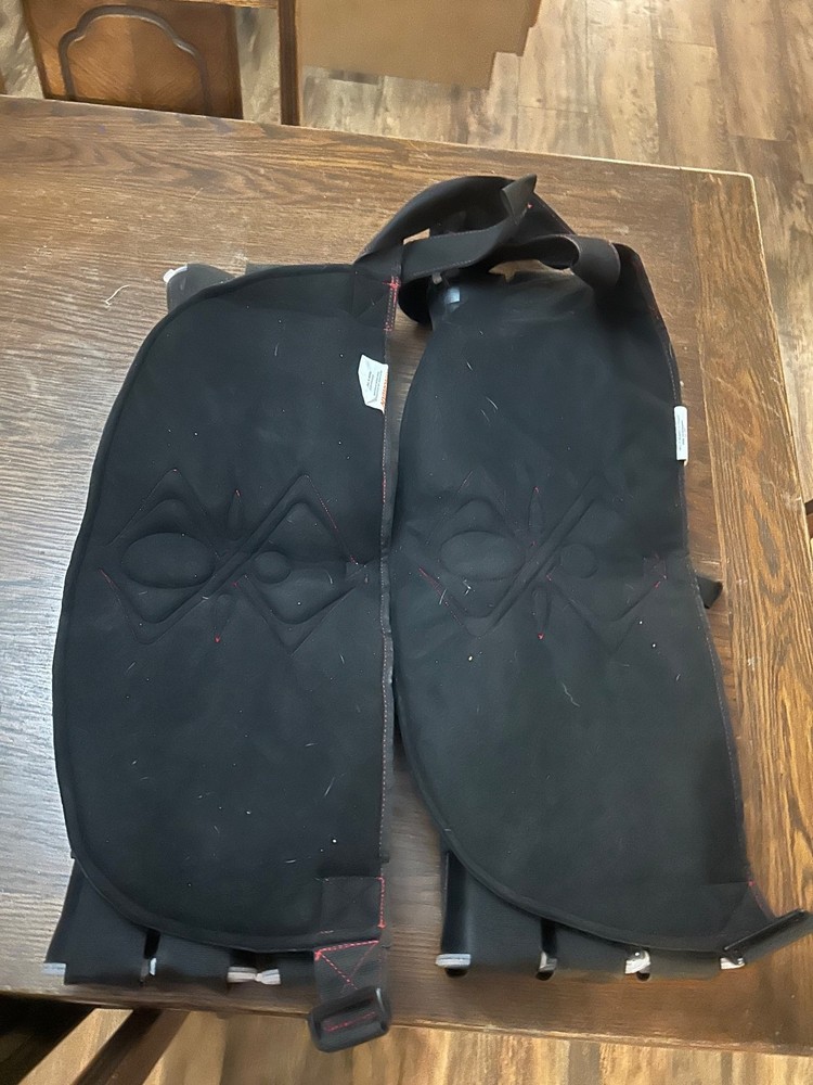 paintball guns and pods
