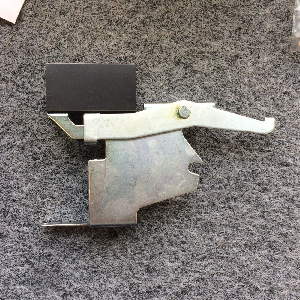 Square D EIK2 Electrical Interlock Kit New Open Box