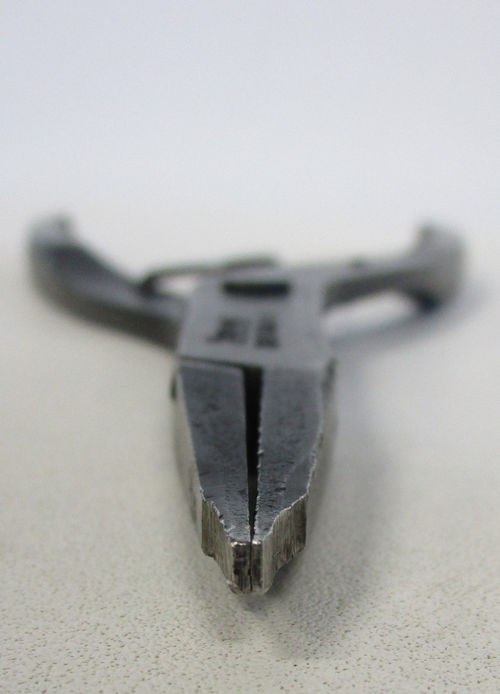 Snap On SRP3 9" Long Straight Tip Spring Loaded Snap Ring Pliers