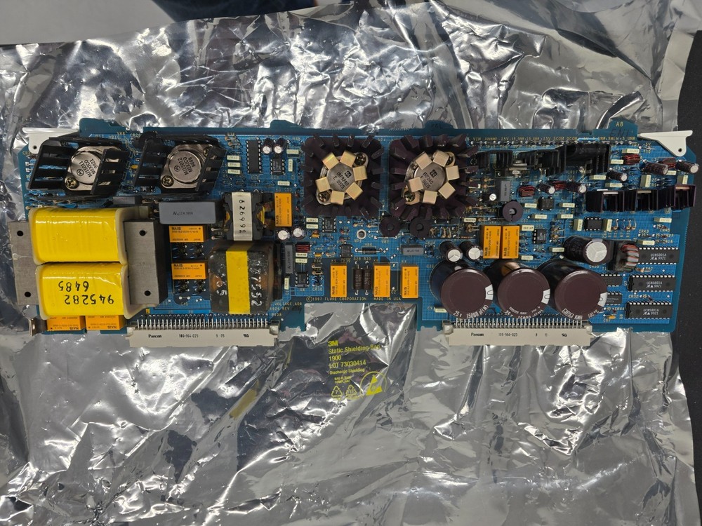 Fluke 5520A - PCA Voltage A8 card