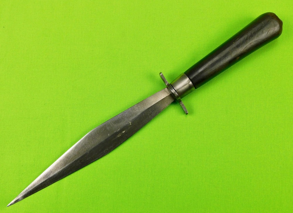 US WW2 Philippines Fighting Knife Dagger