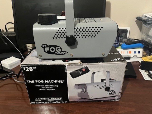 The Fog Machine 400 Watts Fogger
