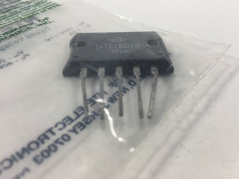 (1) NTE NTE15019 Integrated Circuit TV Fixed Voltage Regulator