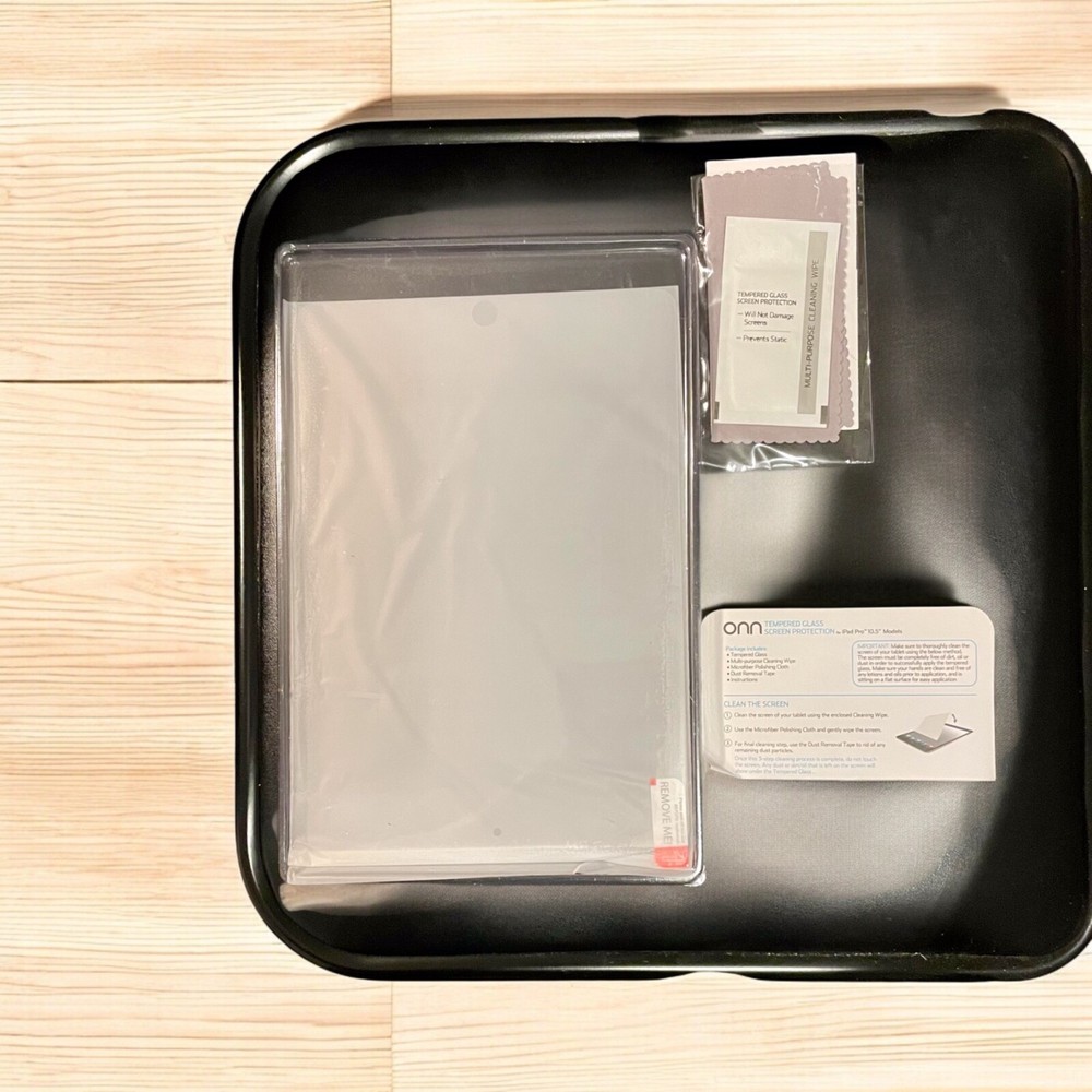 Glass Screen Protector for iPad Pro 10.5. Open box. (A1).