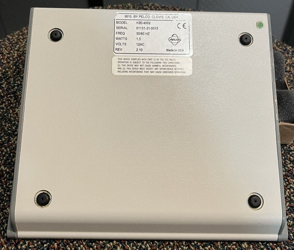 (1) PELCO KBD4002 Keyboard Controller. TESTED AND RE-BOXED. EXCELLENT.