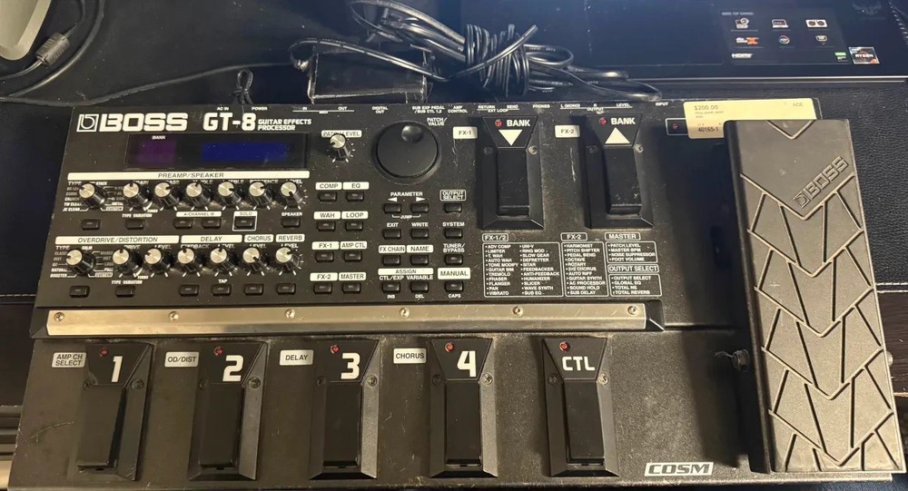 BOSS GT-8 Guitar Effects Processor Multi Guitar Effect Pedal With Adapter