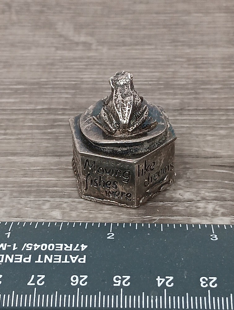 Silver Scene Frog Silver Plated Trinket Box