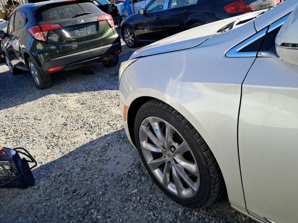 Fuse Box Engine Fits 13 XTS 4866343