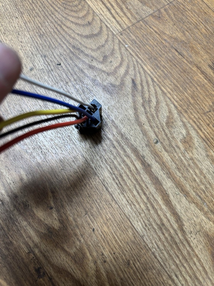SPDT Interlocking Bosch Style 5-Pin Relay Socket Harness Base w/ Wires