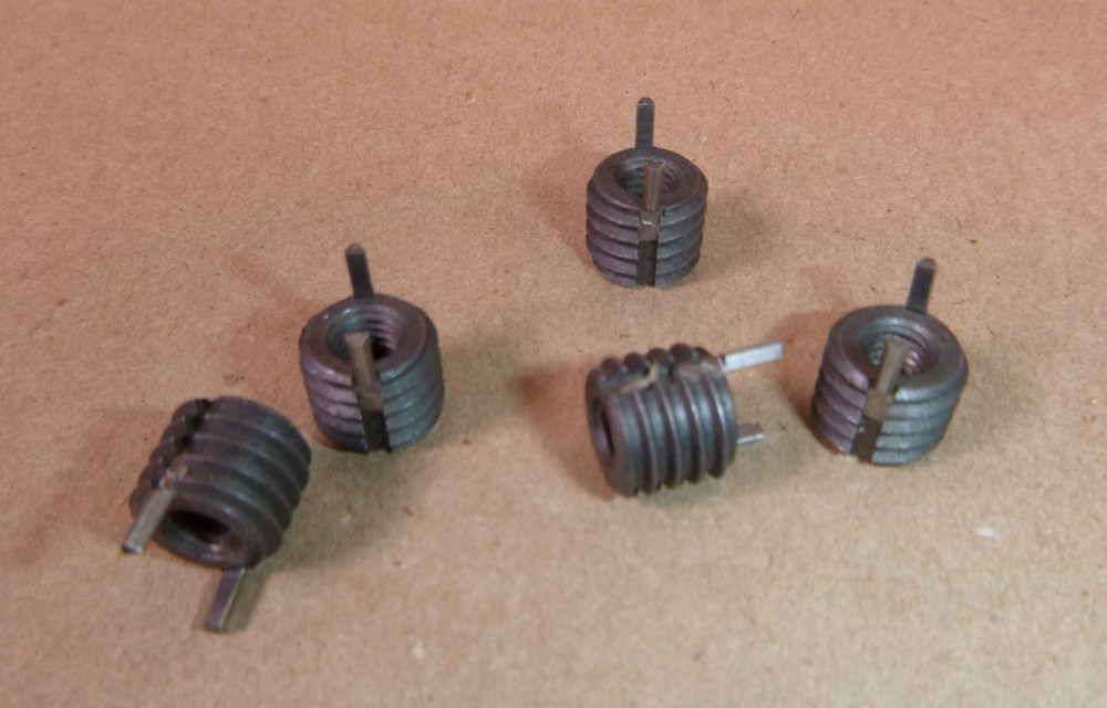 10-32 Carbon Steel Key Locking Thread Insert 3/8-16 External Thread (5 Pcs)