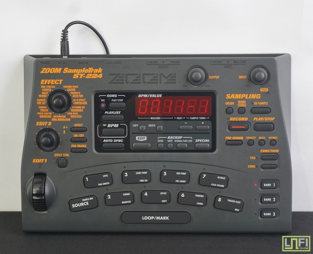 Zoom ST-224 SampleTrak Drum / Groove Machine & Sampler