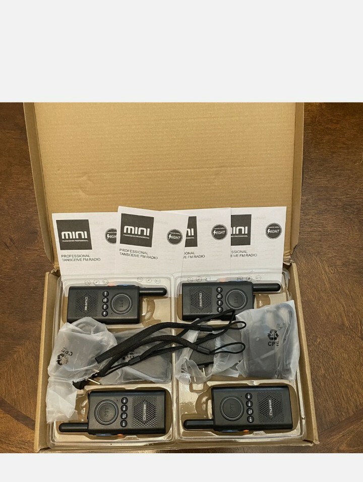 Chunhee Wireless Intercoms for home,camping,hiking,vacation4pack See Description