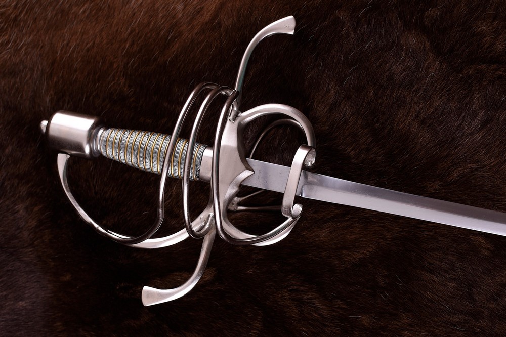 Thisque with German swept handle