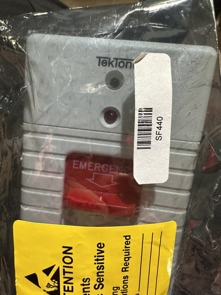 TEKTONE SF440 New, open bag. Emergency Switch Pull