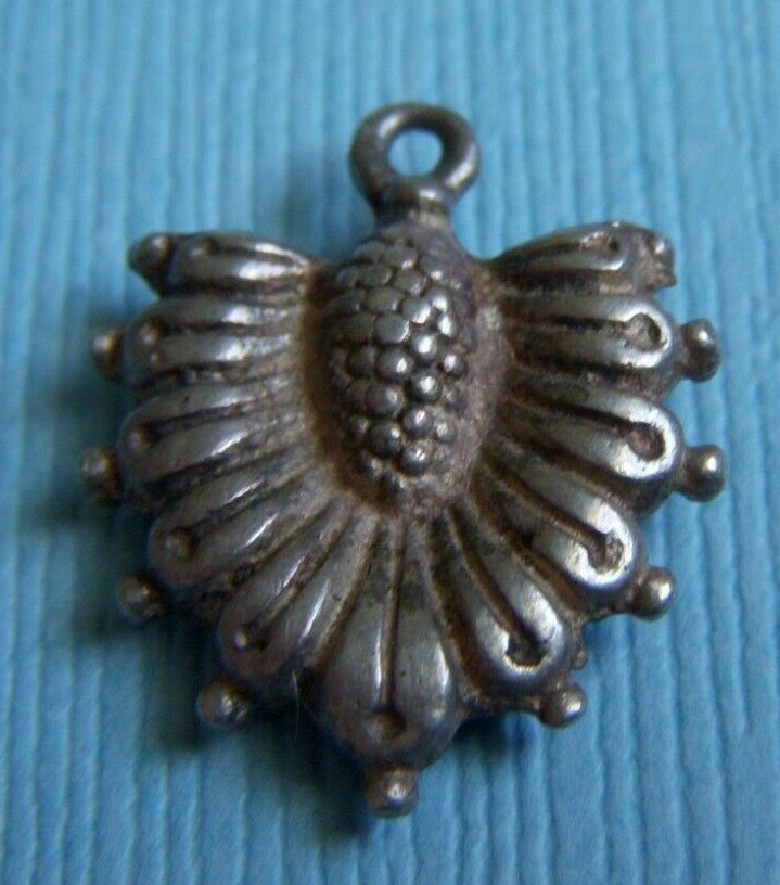 Vintage 2-sided silver charm