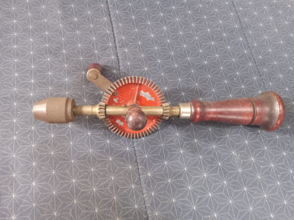 Eggbeater Drill w/ Side Handle and Push Handle