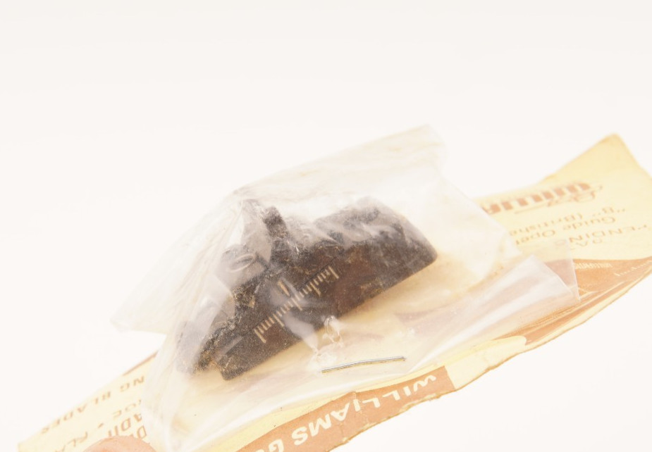 Williams Guide Open Sight Curved Base Elevation Slide Base RADII Medium - NEW