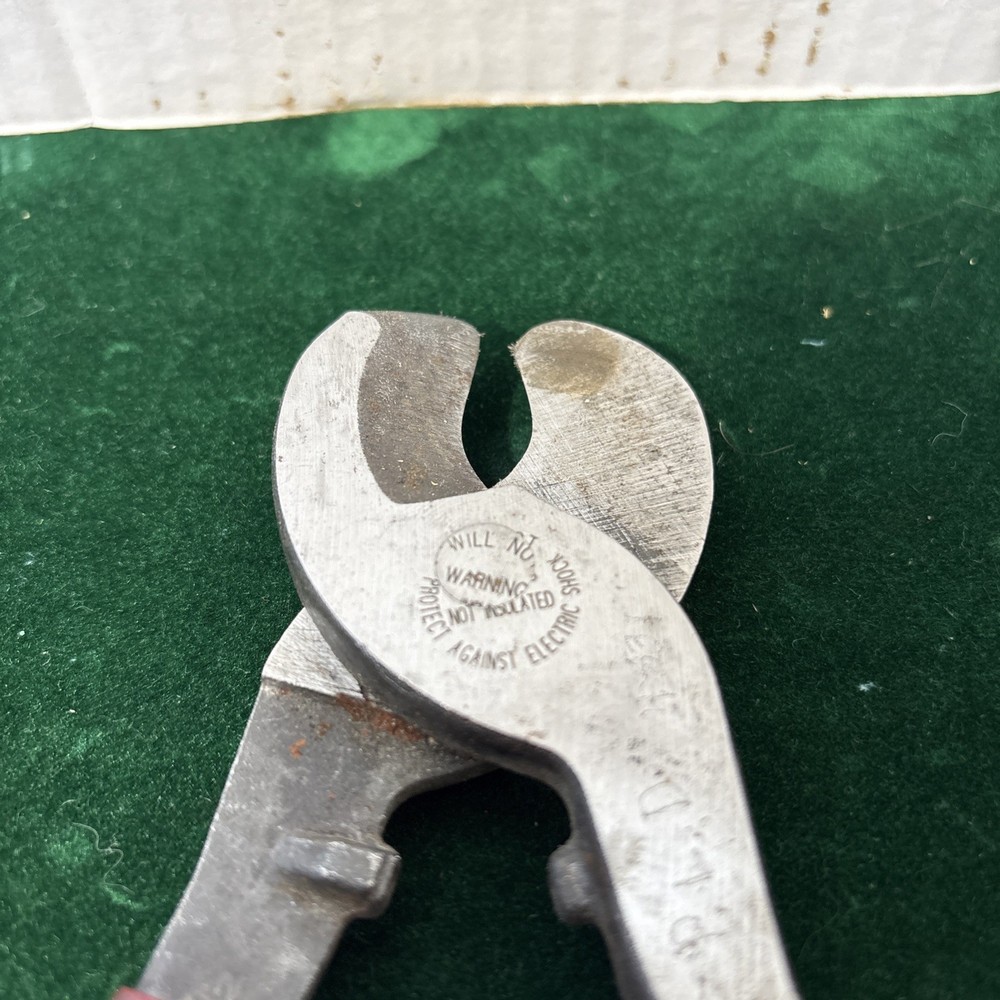 Klein Tools 63050 9-1/2" High Leverage Cable Cutters Pliers