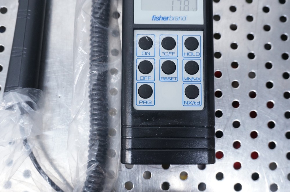 Fisherbrand 11-661-18 Traceable Hygrometer/Temperature Meter